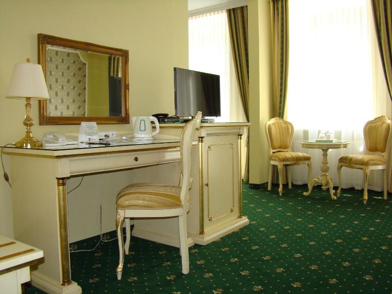 Hotel Saint Petersburg - image 14