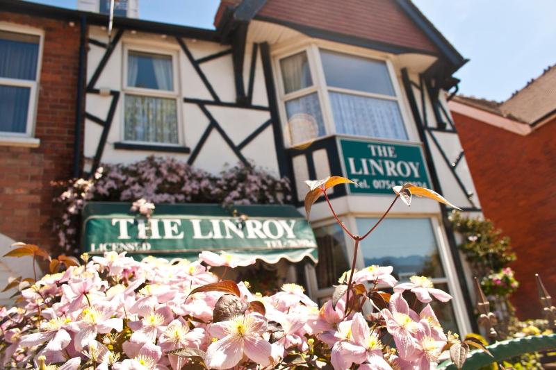 Linroy Guest House - image 10