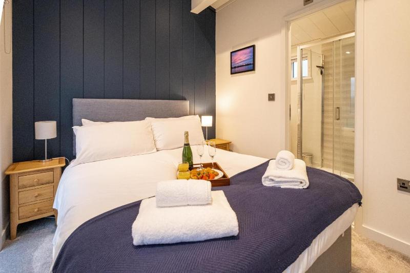 Beach Lodge - Aldeburgh Coastal Cottages - image 7
