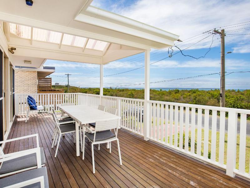 Peppertree Jervis Bay Pet Friendly Beachfront with Sea Views - image 15