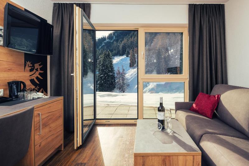 Double Room image 2