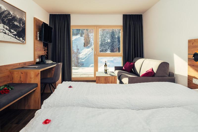 Double Room image 1
