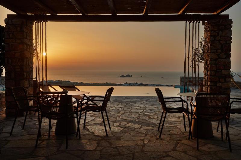 Mythic Paros  Adults Only - image 18