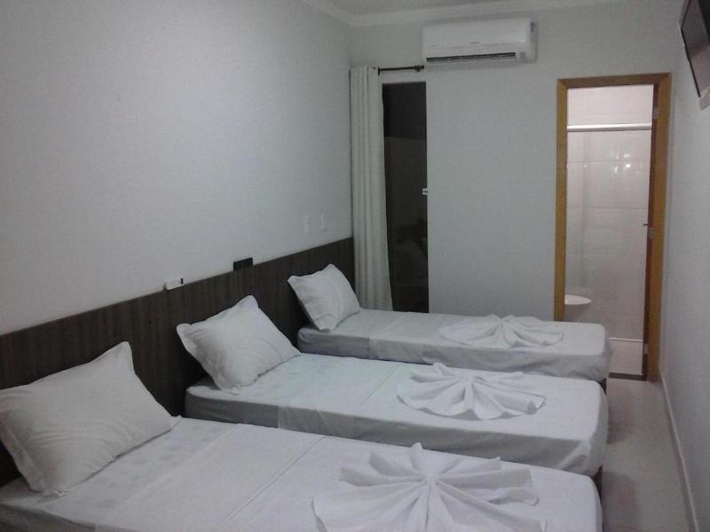 Basic Triple Room image 1