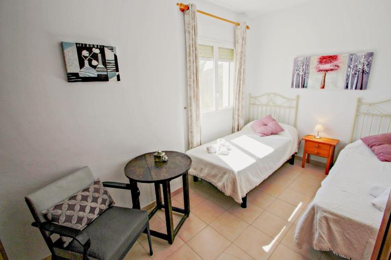 Celia - oceanfront villa in Costa Blanca - image 10