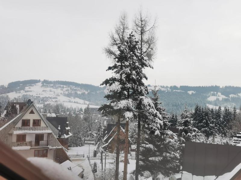 Apartment with Mountain View image 2