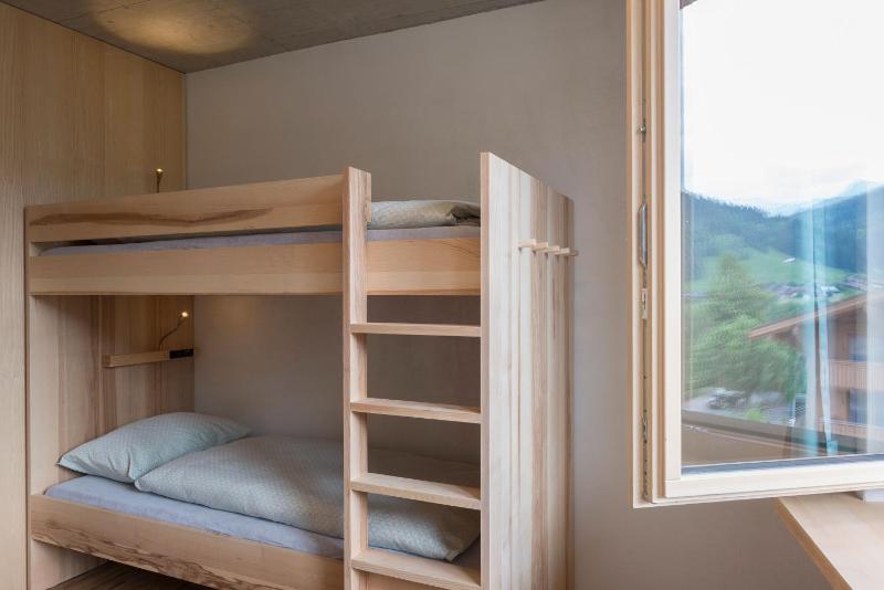 Single Bed in Sextuple Room image 4