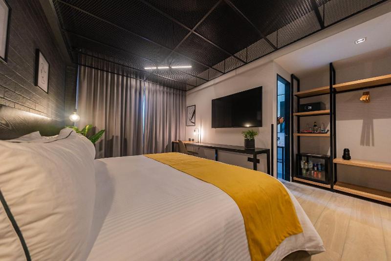 FULTON Business Luxury HOTEL - image 12
