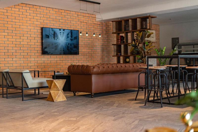 FULTON Business Luxury HOTEL - image 6