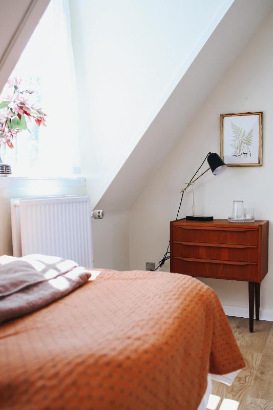 Single Room image 3