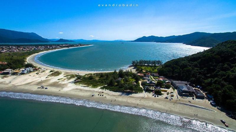 Apartamento Ponta do Papagaio - Cobertura - 300 mts do mar Images