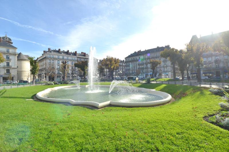 Hôtel d’Angleterre Grenoble Hyper-Centre - image 3