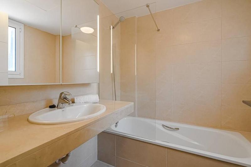 Amazing apartment with sea views and AC PA06 - image 13