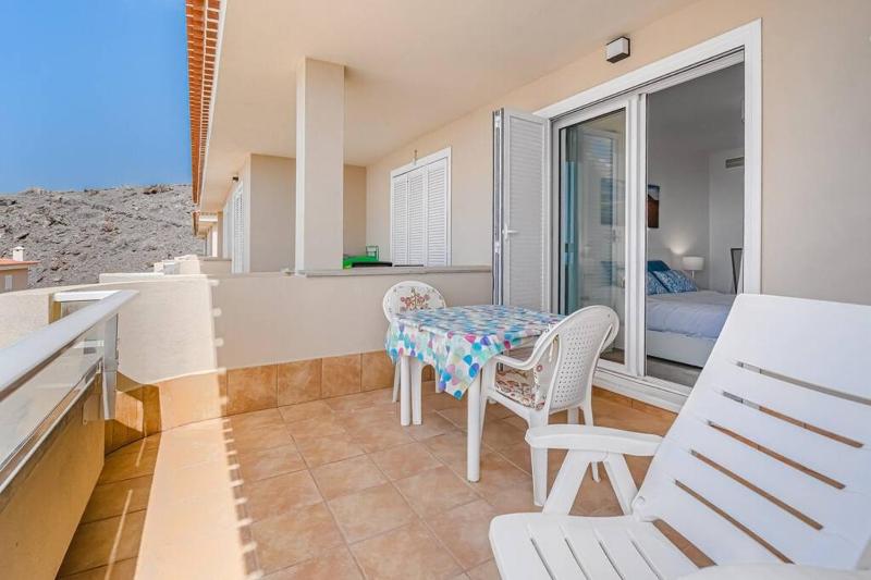 Amazing apartment with sea views and AC PA06 - image 31