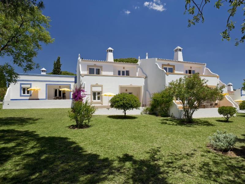 Rocha Brava Village Resort - image 11