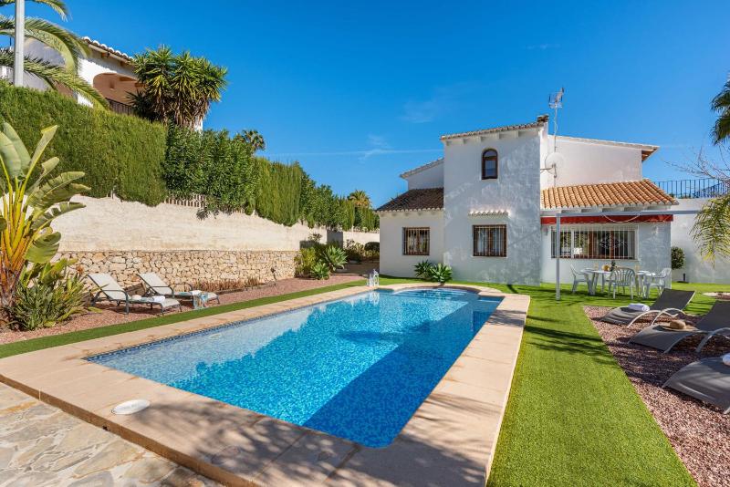 Villa Padilla - PlusHolidays - image 12