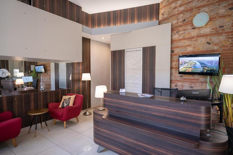 The Originals City Hôtel Mondial Perpignan - image 12