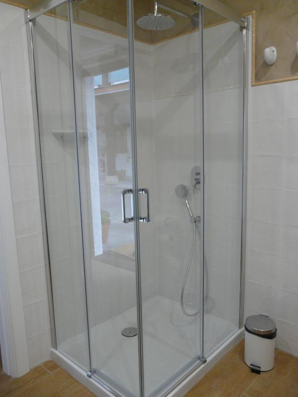 Suite with Spa Bath image 3