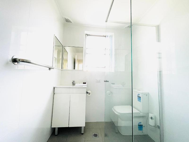 Lotus Stay Manly - Apartment 29A - image 4