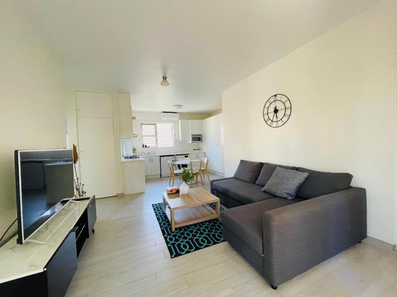 Lotus Stay Manly - Apartment 29A - image 8