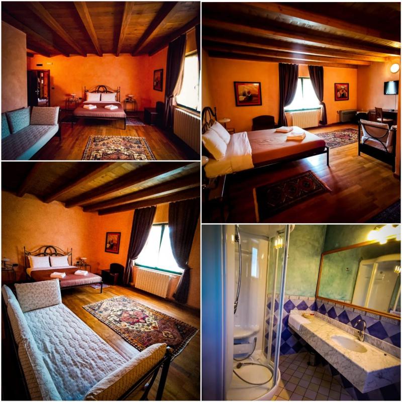 Deluxe Double Room image 3