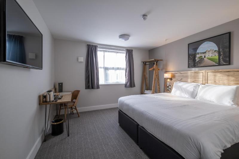 Double Room - Disability Access image 1
