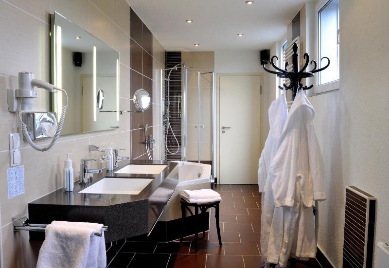 Suite with Terrace image 3