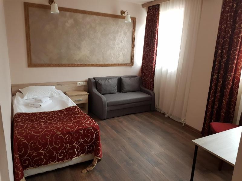 Single Room image 1