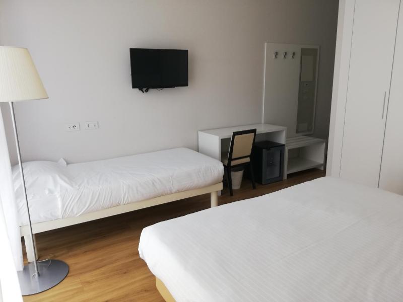 Novo Hotel Rossi - image 12