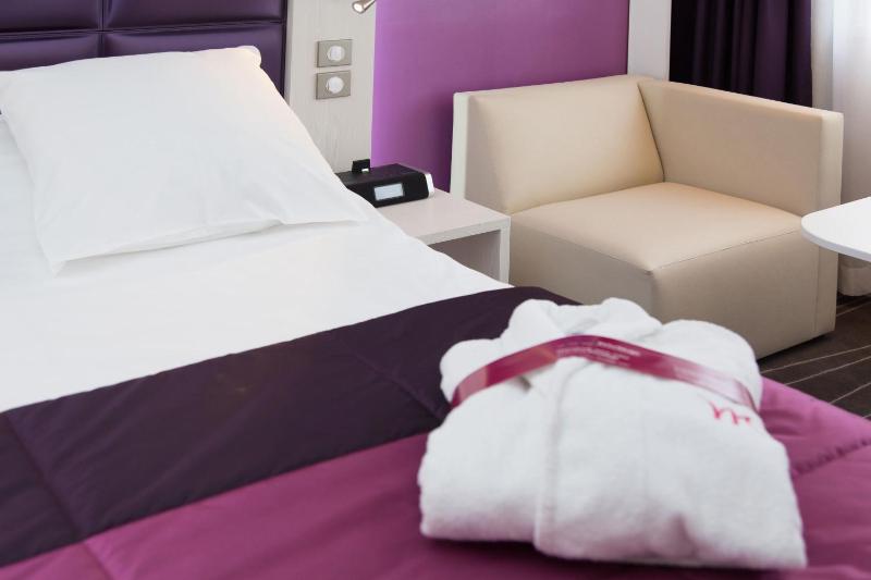 Privilege Double Room image 4