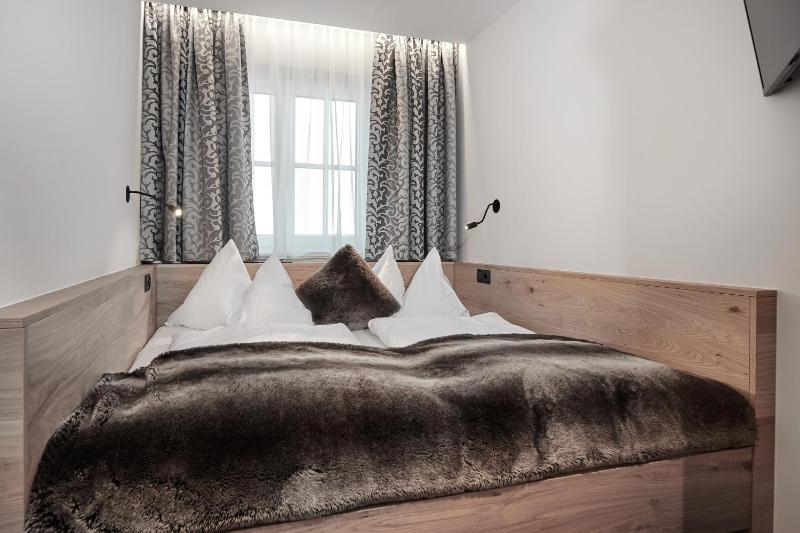 Standard Two-Bedroom Apartment image 4