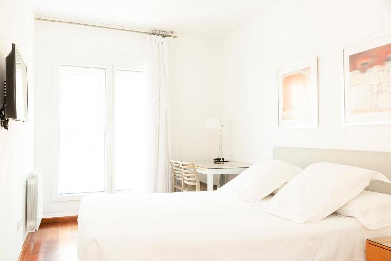 Double Room image 1