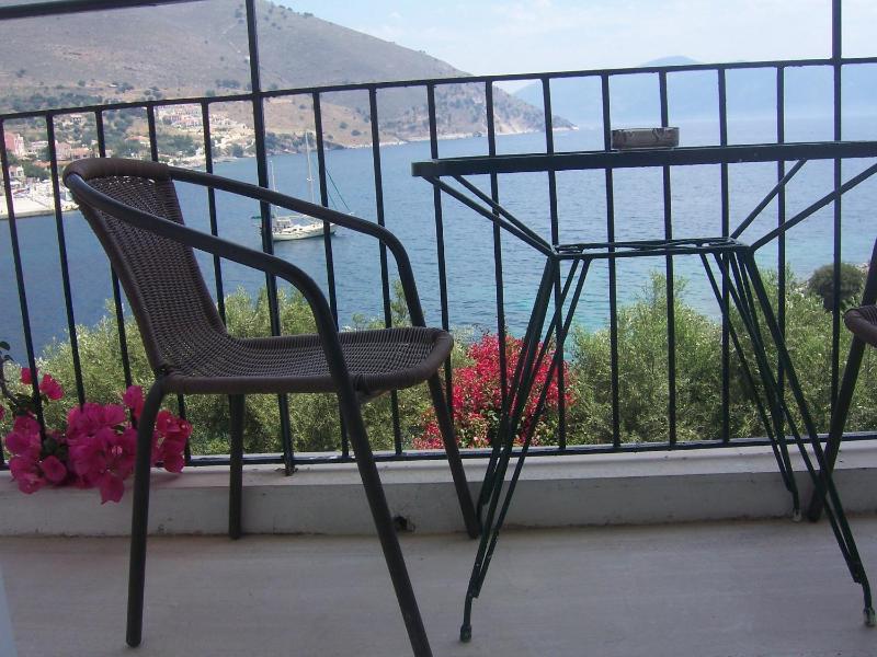 Studio with Sea View image 1