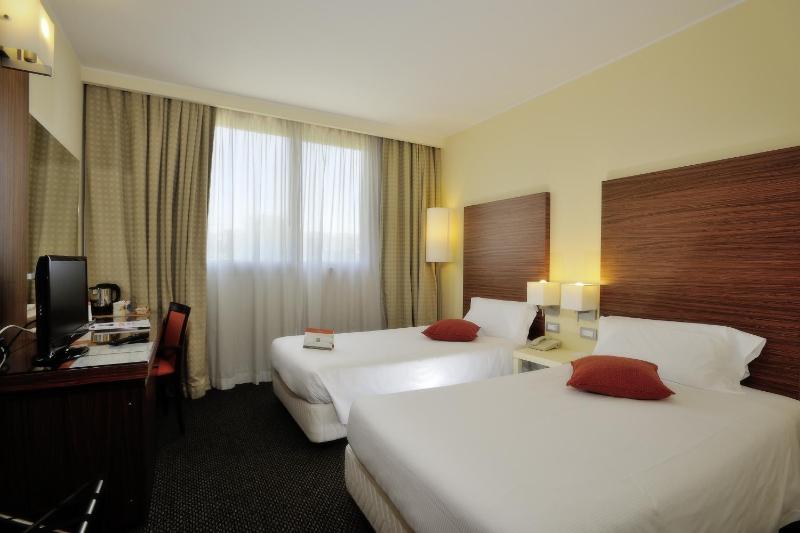 La Meridiana Bleisure Hotel - image 13