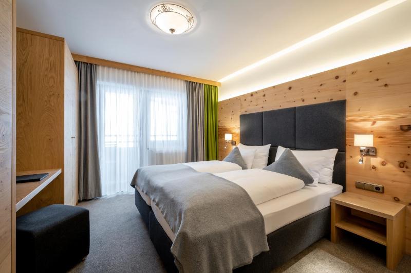 Standard Double Room image 1