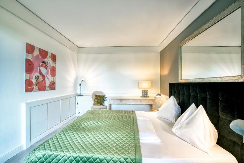Suite with Balcony image 1