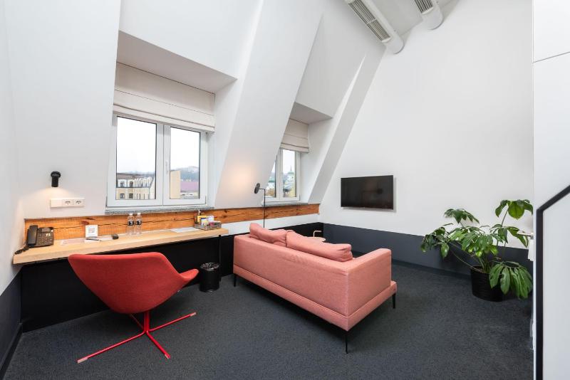 Junior Suite image 2