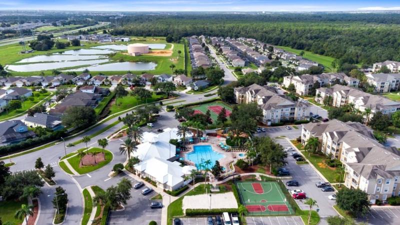 Amazing Resort 2 bed condo close to Disney condo - image 8