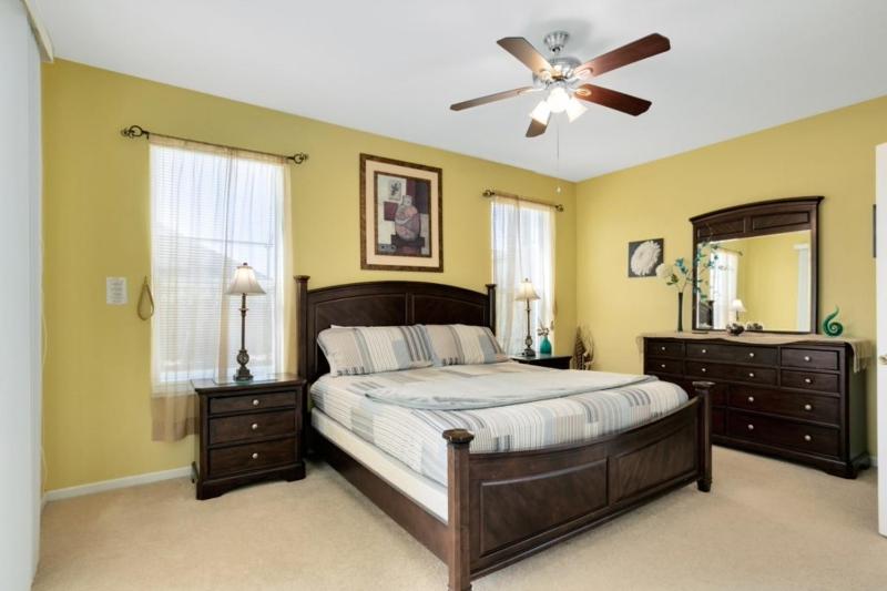 Fantastic Resort 5BR House - South Facing Pool Spa villa - image 15