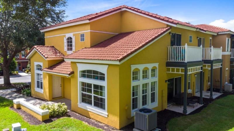 Disney Area 4 bed 35 Bathroom Emerald Island townhouse - image 4