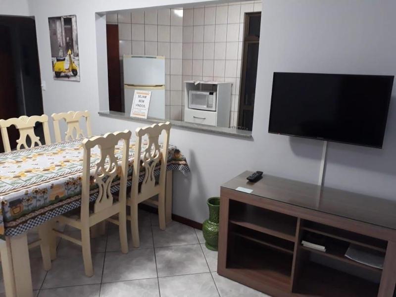Apartamento Meia Praia Itapema - image 15
