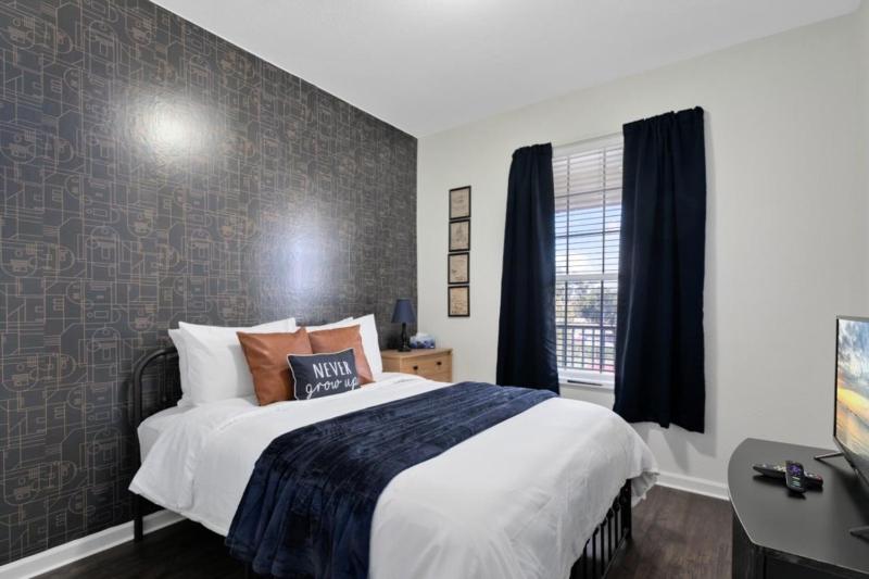 Windsor Palms 3 bed Condo in Gated Resort condo - image 12