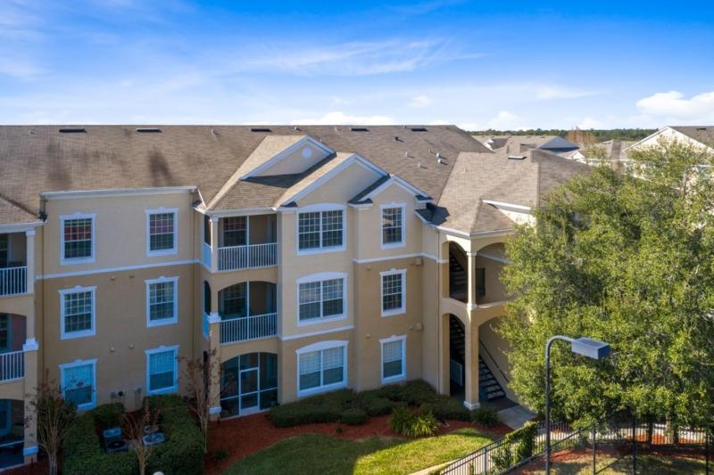 Windsor Palms 3 bed Condo in Gated Resort condo - image 5