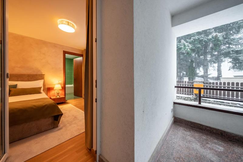 Economy Double Room image 3