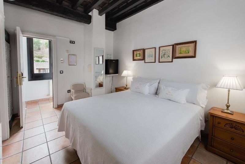 Hotel Rosa De oro - image 8