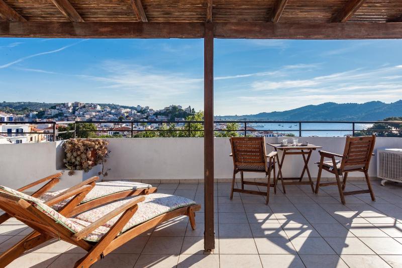 Studio with Sea View image 1