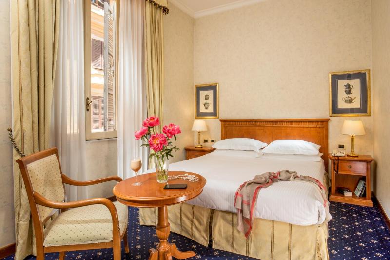 Classic Double Room image 1