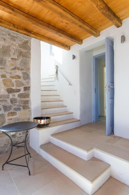 Deluxe Villa image 4