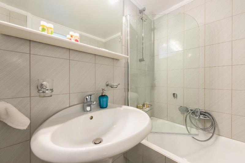 Two-Bedroom Apartment image 4