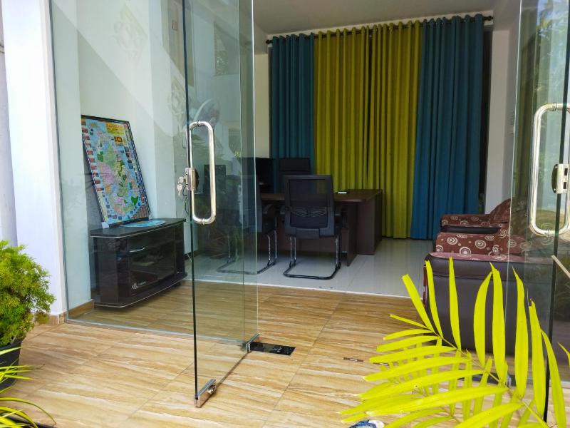 Shanika Beach Inn - image 12